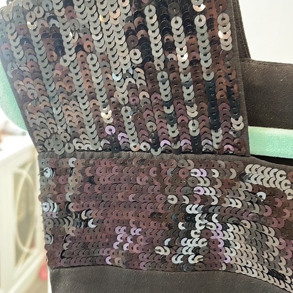 Sequin and satin Banana Republic top - Picture 3 of 9